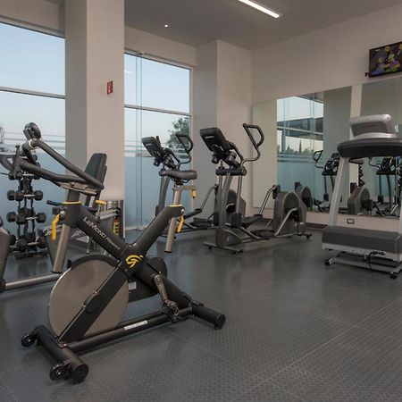Microtel Inn & Suites By Wyndham Irapuato Eksteriør billede